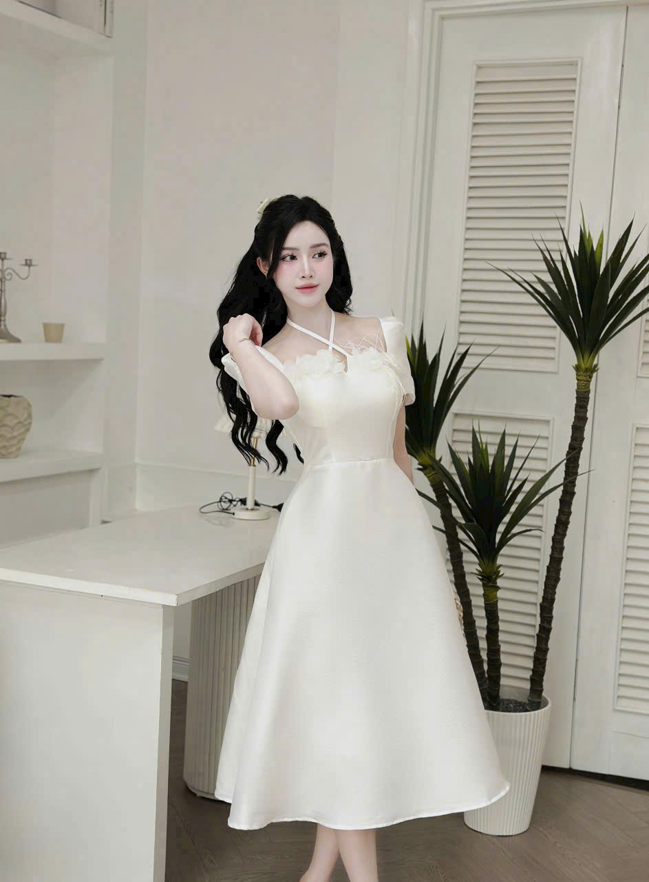 Đầm nữ dài cao cấp mặc dự tiệc sang chảnh chất Tapta thiết kế cổ vuông dây chéo phối voan hoa tay ngắn váy maxi xoè