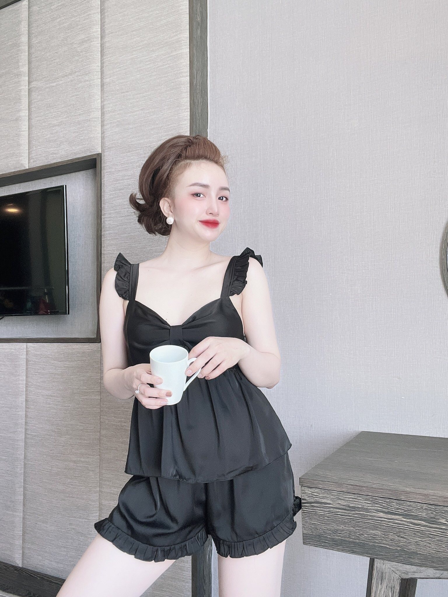 Bộ Lụa Tay Cánh Tiên Quần Đùi Bigsize 50-95kg