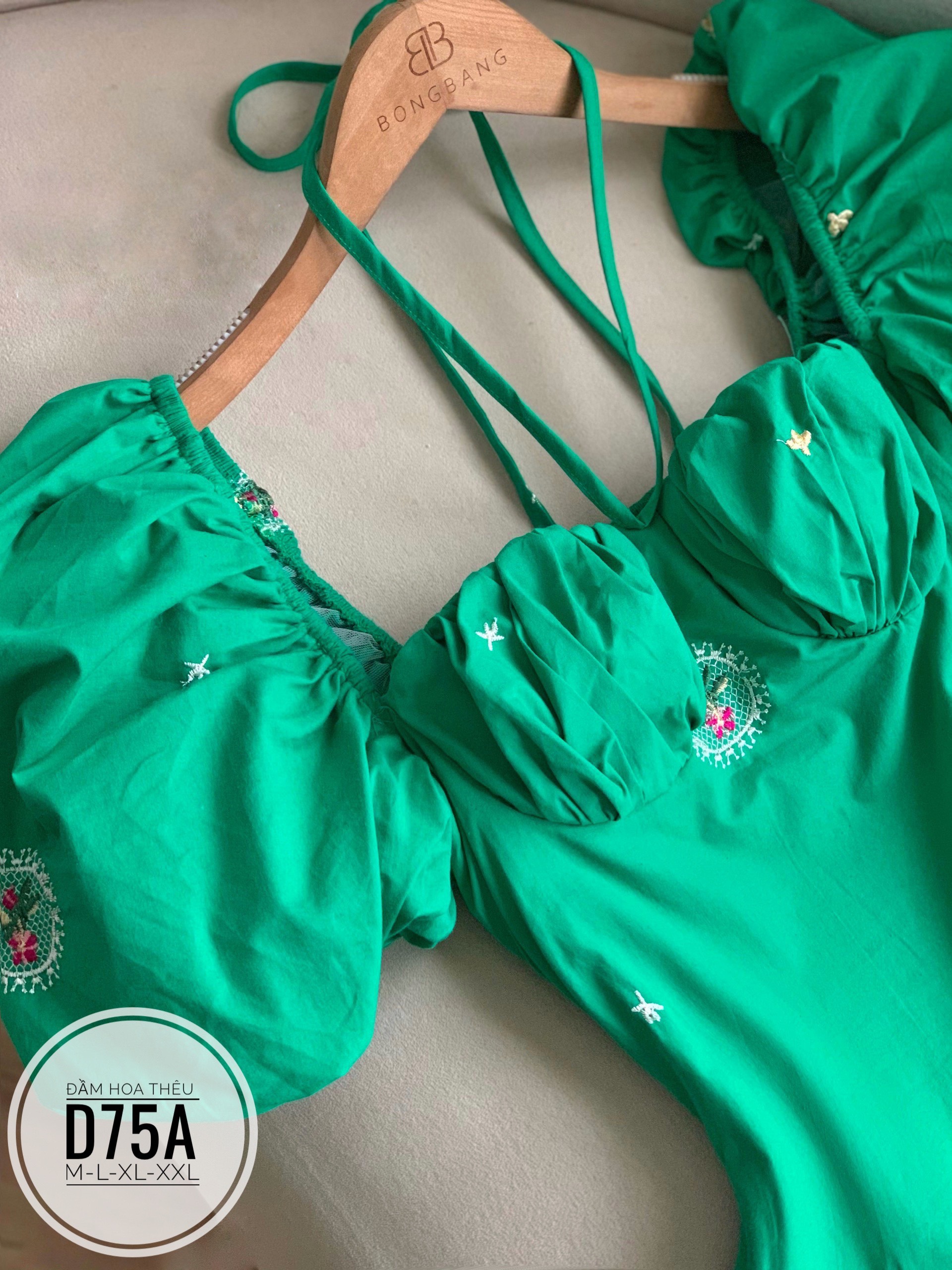 Đầm hoa thêu Hở Lưng bigsize D75A