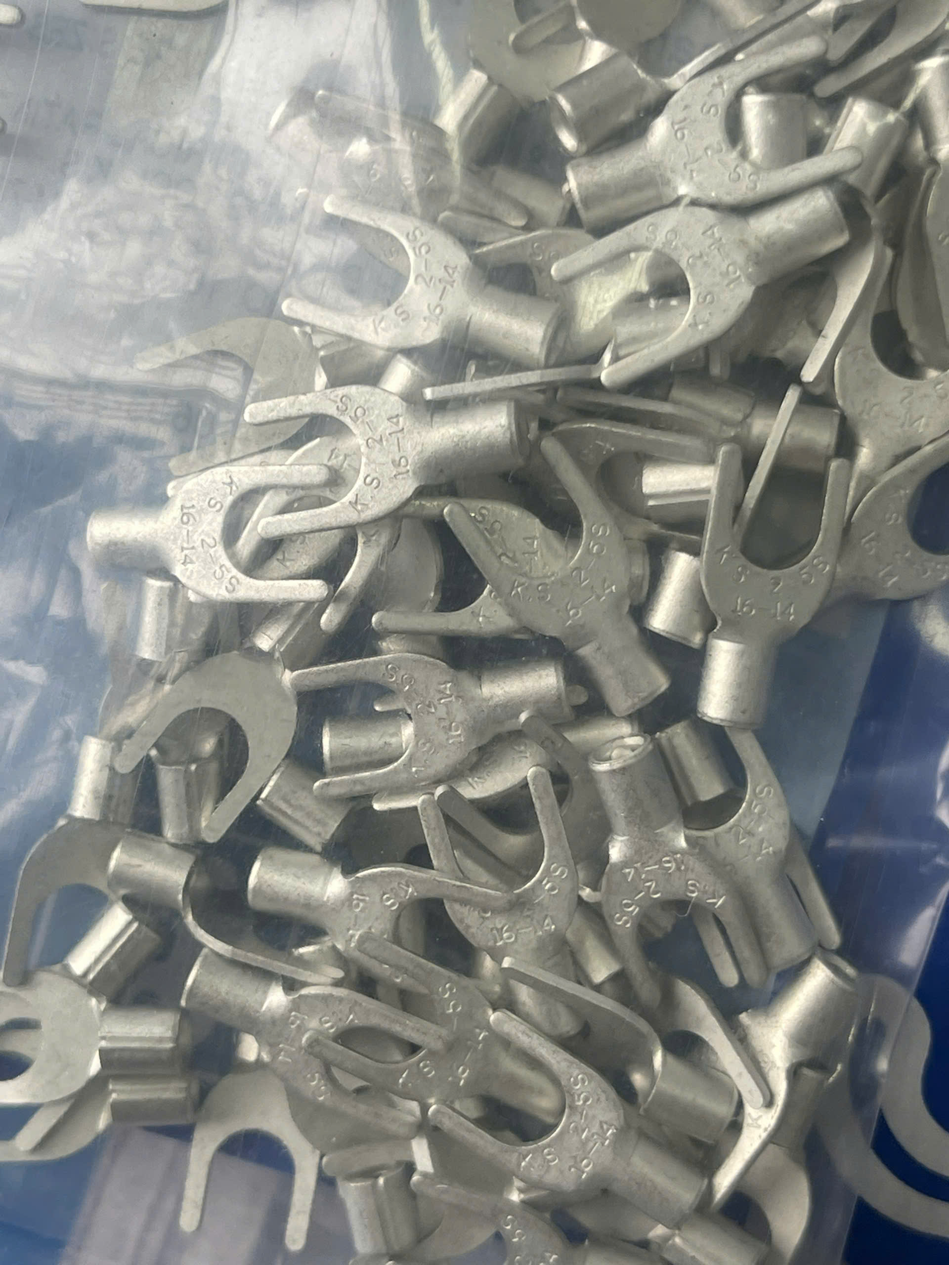 SNBS2-5 /  Đầu Cosse Chỉa Trần Dẫn Điện KST 1.5-2.5 mm2 (100 Cái/Bịch) - NON-INSULATED SPADE TERMINALS