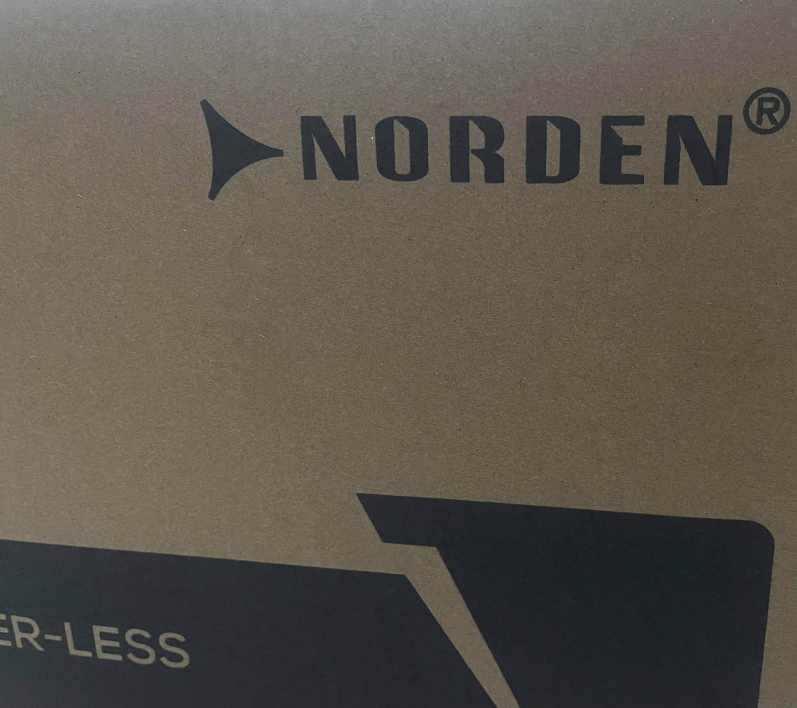 CN7001MPI / Bộ Lưu Điện Trực Tuyến Norden Không Biến Áp Loại MAX-POWER 1kVA Tích Hợp Pin - Online Transformerless UPS (MAX-POWER SERIES)