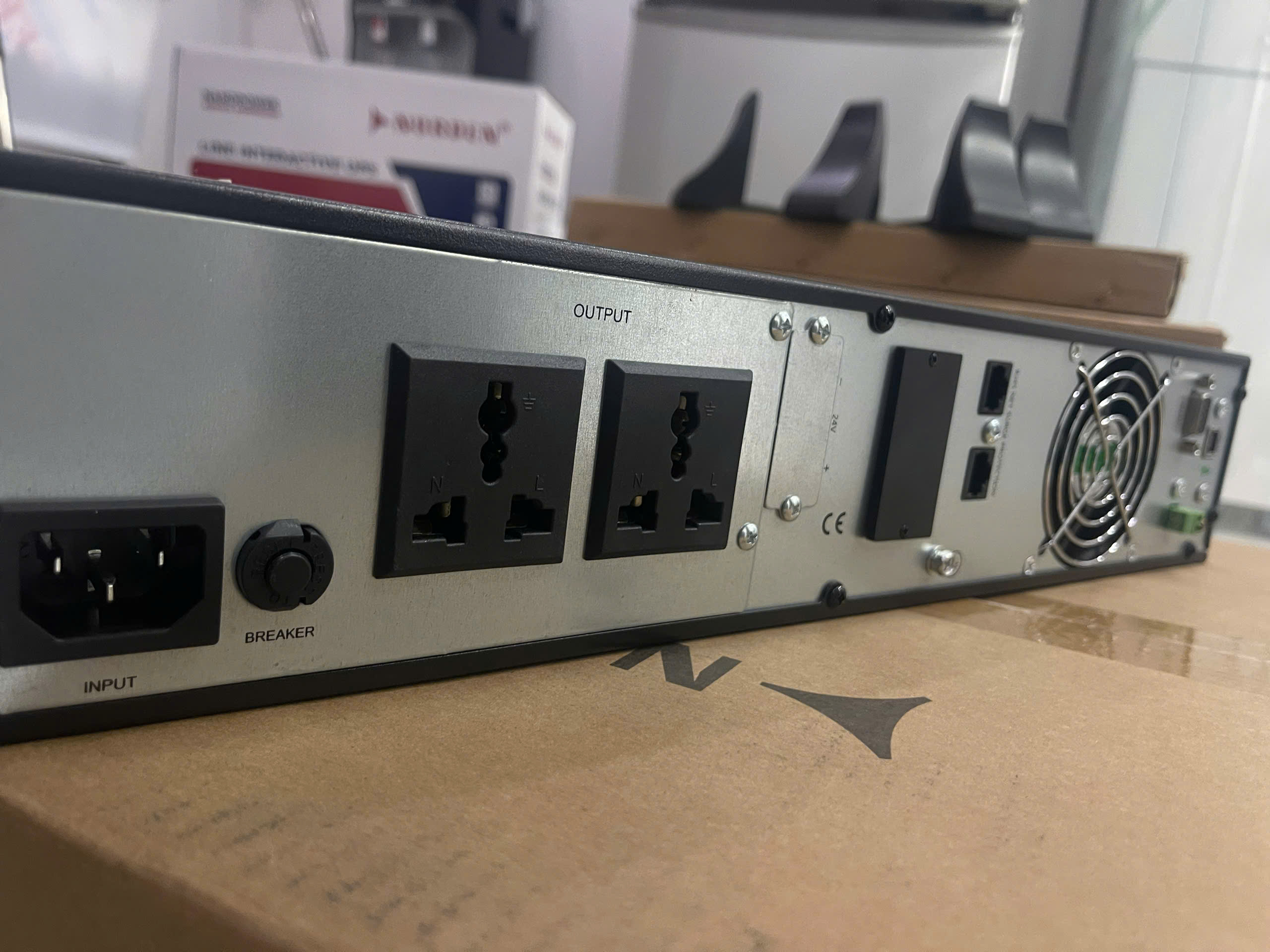 CN7001MPI-RM / Bộ Lưu Điện Trực Tuyến Gắn Giá Đỡ Norden Không Biến Áp Loại MAX-POWER 1kVA - Online Transformerless Rack Mount UPSS (MAX-POWER SERIES)