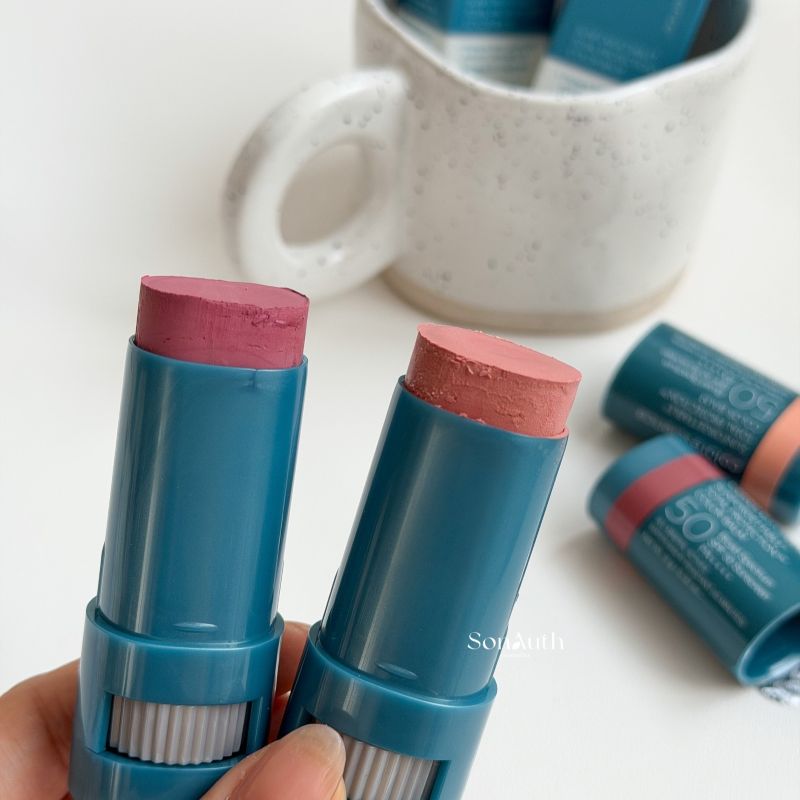 Má hồng chống nắng Colorescience Color Balm