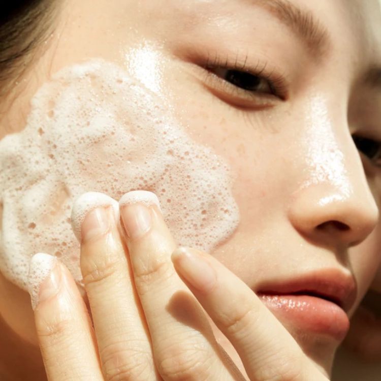 Klairs Gentle Black Facial Cleanser
