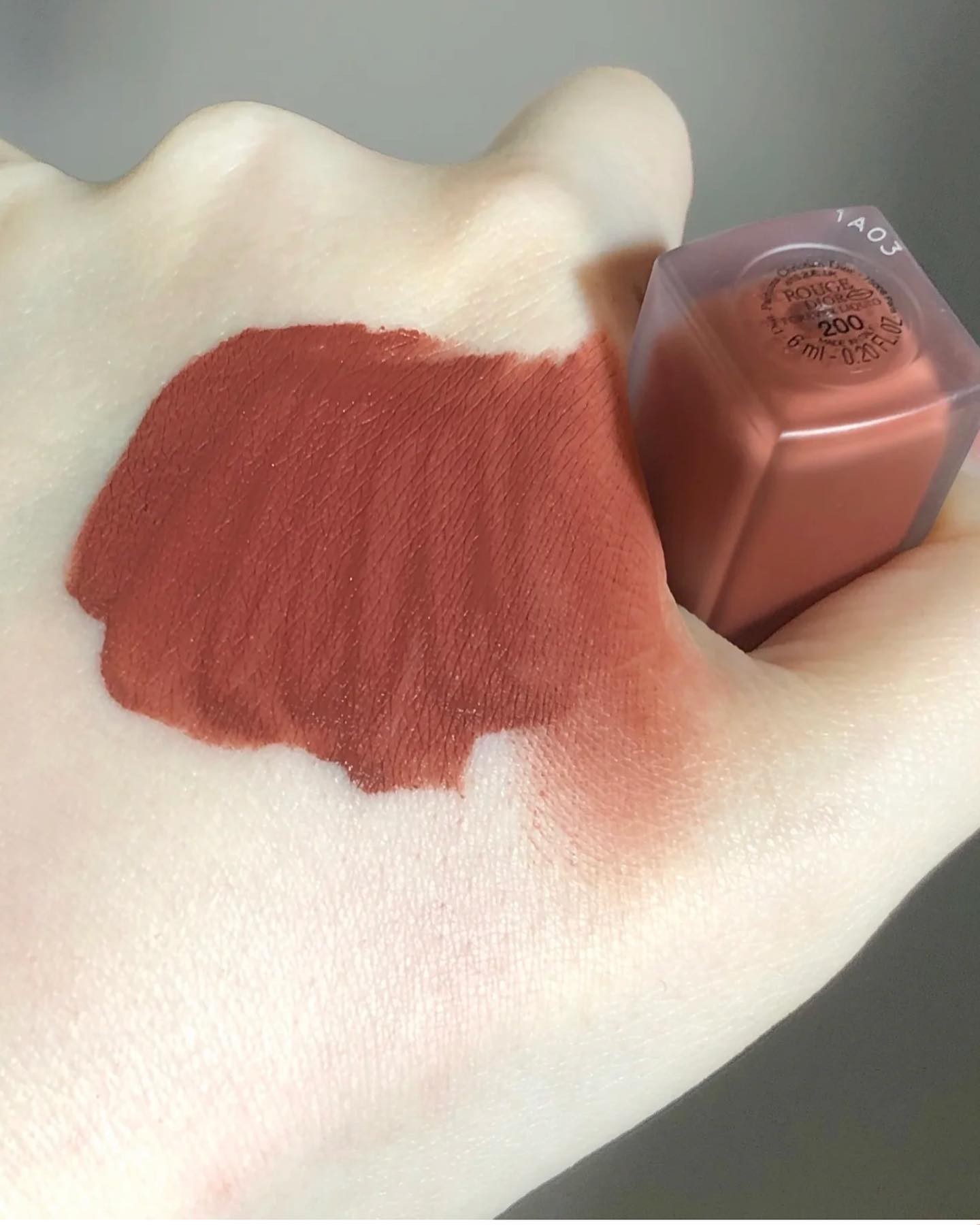 Son Kem Dior Rouge Forever Liquid