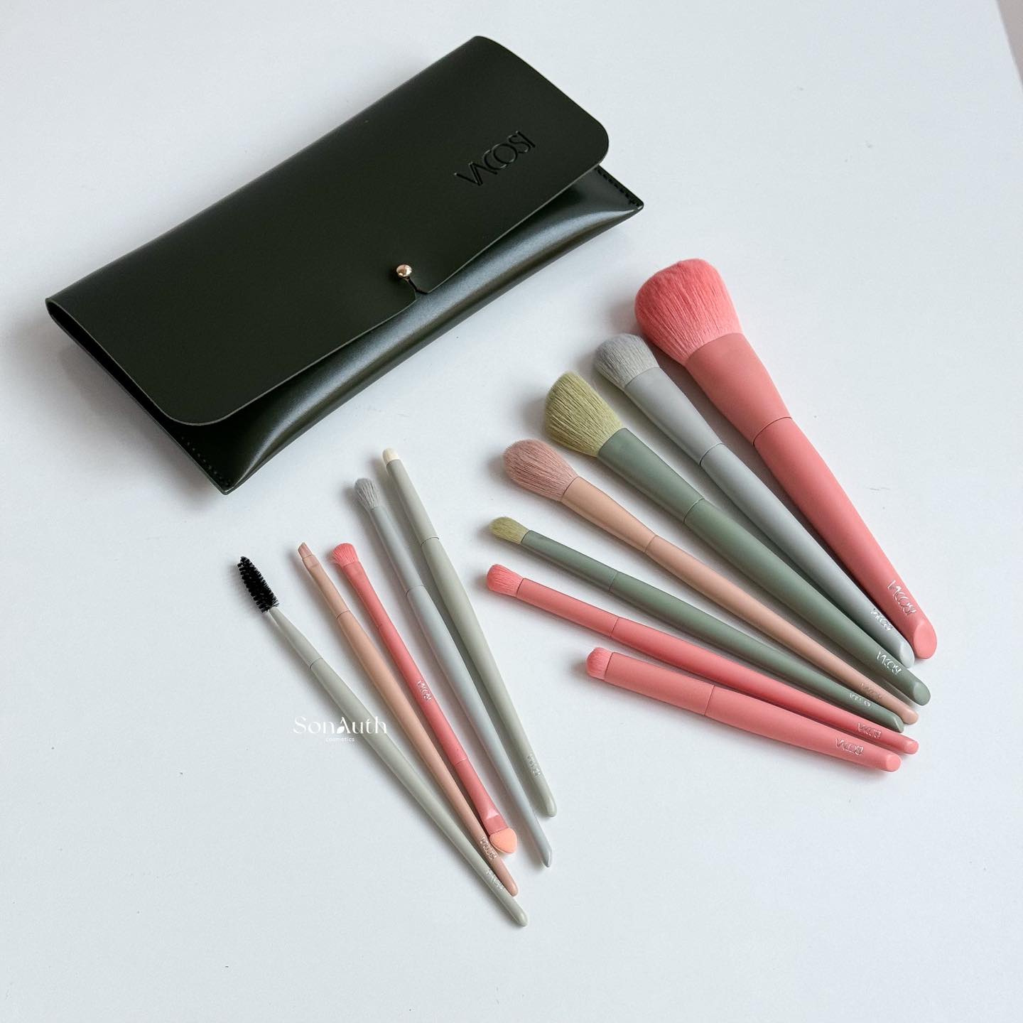 Bộ Cọ Trang Điểm Vacosi Centre Piece Brush Set 12Pcs