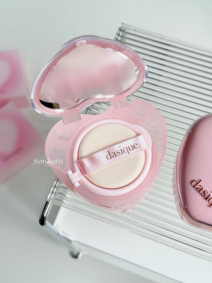 Phấn Nước Dasique Water Dewy Gel Cushion 15g (Heart Edition)