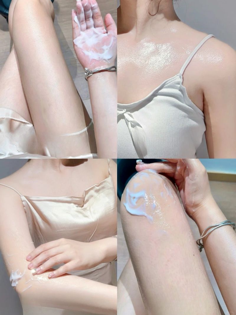 Sữa Dưỡng Thể Sáng Mịn Olay Body 260g