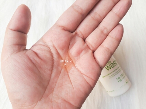 Sữa Rửa Mặt Alba Botanica Acnedote Deep Pore Wash 177ml