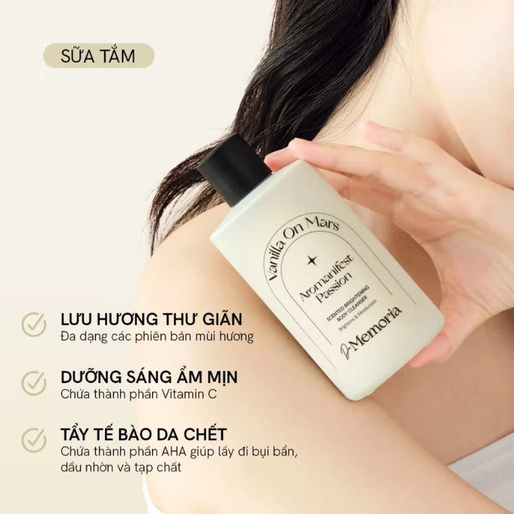 Sữa Tắm Trắng Da Hương Nước Hoa De Memoria Body Cleanser 300ml