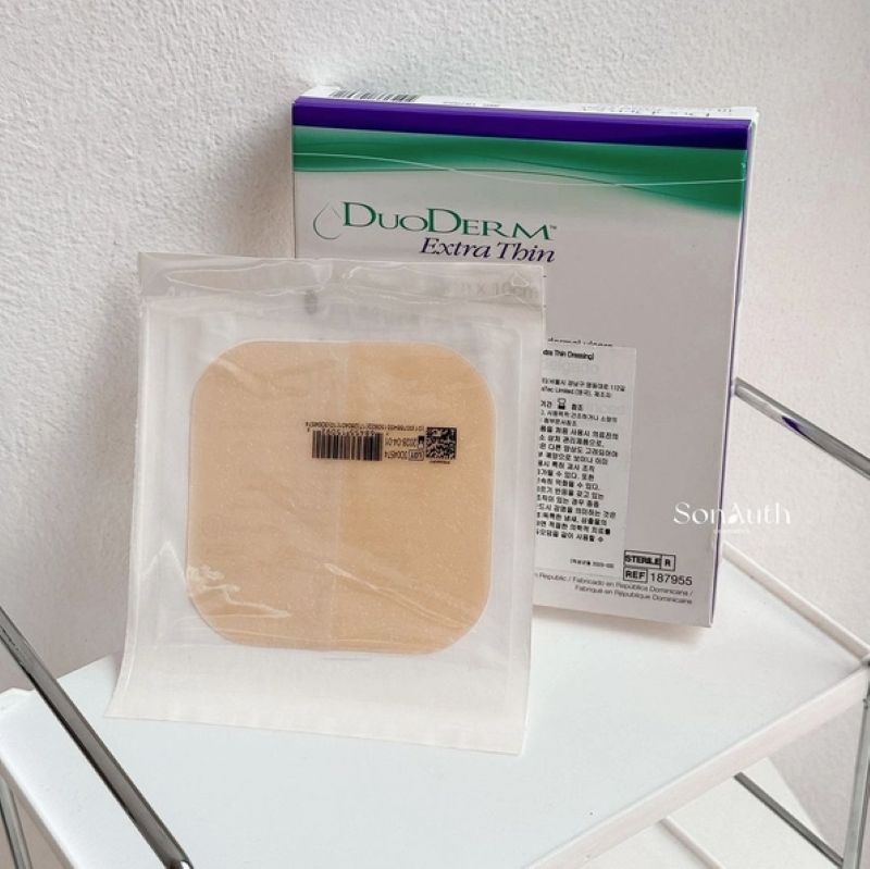 Miếng Dán Vết Thương, Mụn Duoderm Extra Thin 5x10cm