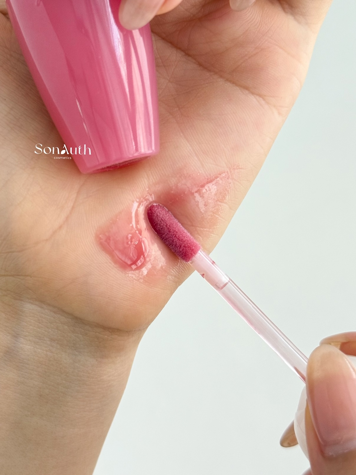 Son Tint Bóng Dasique Pure Water Lip Gloss 2.6g