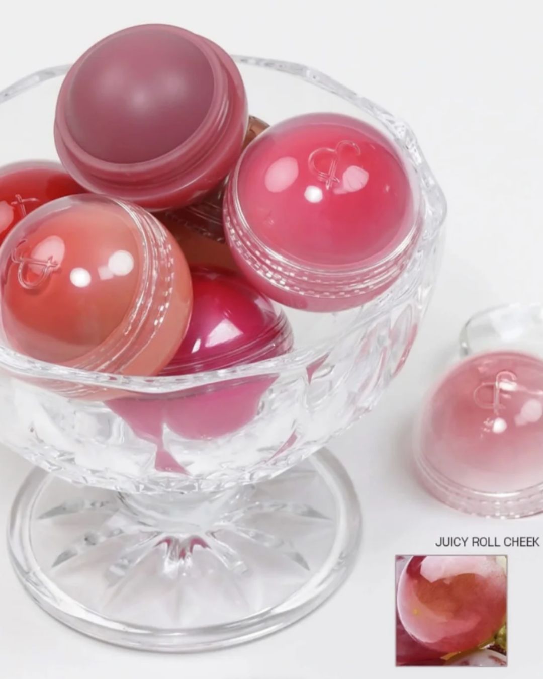 Má Hồng Kem Dạng Lăn Romand Juicy Roll Cheek 8.4g