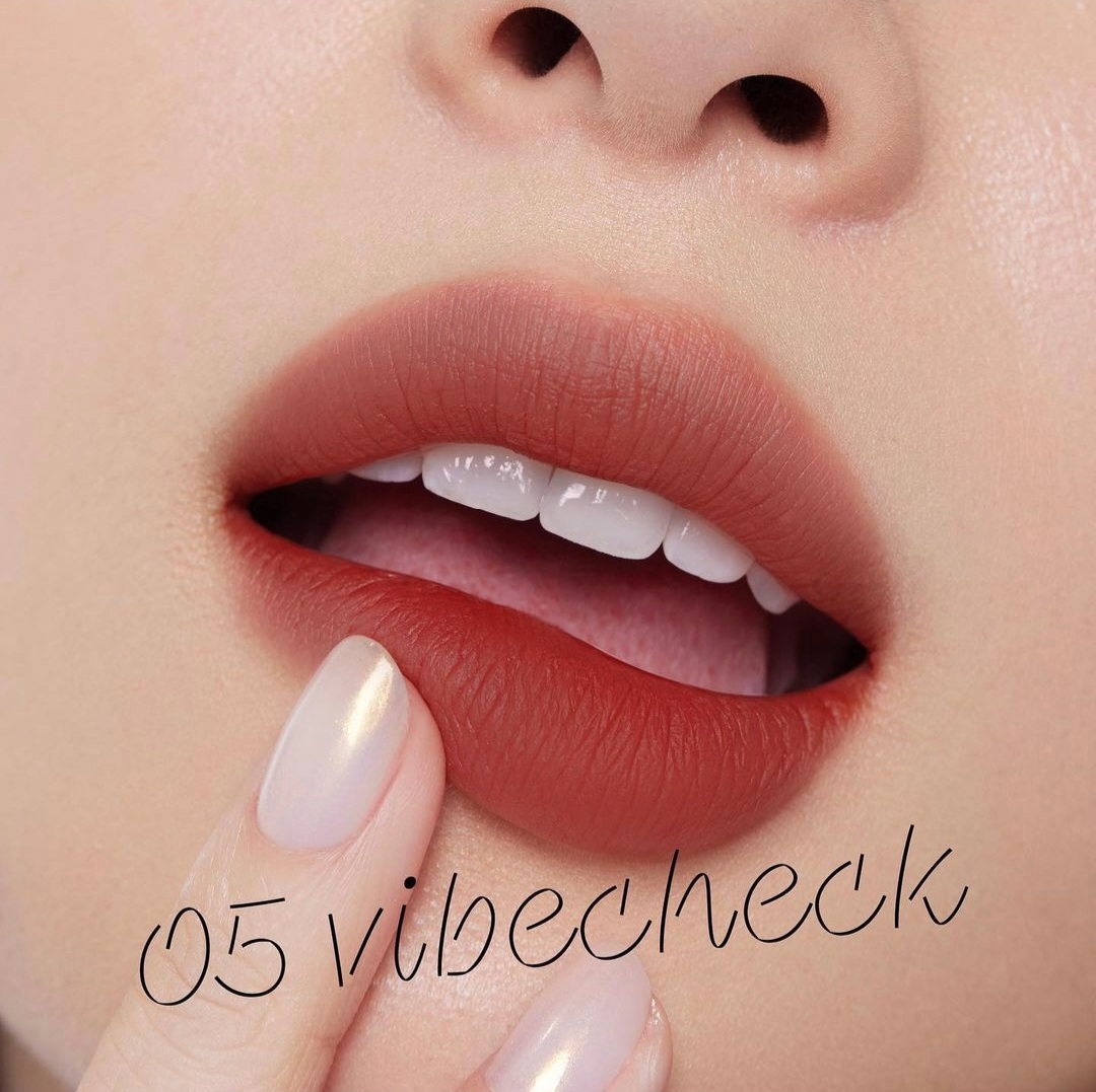 Son Tint Mờ Sugarplum Mistynow Blurring Tint 3.8g
