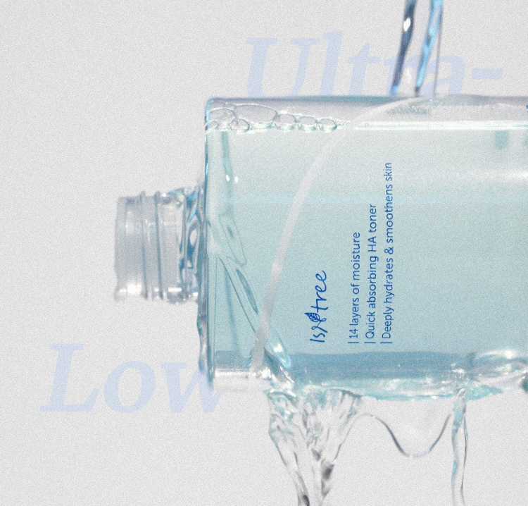 Nước Cân Bằng Isntree Ultra Low Molecular Hyaluronic Acid Toner 300ml