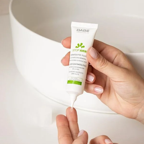 Dung Dịch Tẩy Da Chết Babe Stop AKN Keratolytic Fluid 30ml