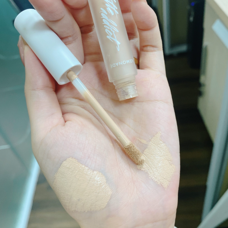 Che Khuyết Điểm Lemonade Matte Addict Concealer