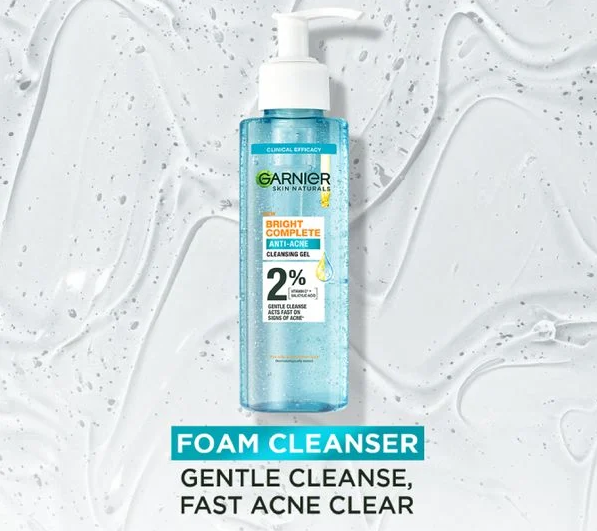 Gel Rửa Mặt Garnier Bright Complete Anti-Acne Cleansing Gel 120ml