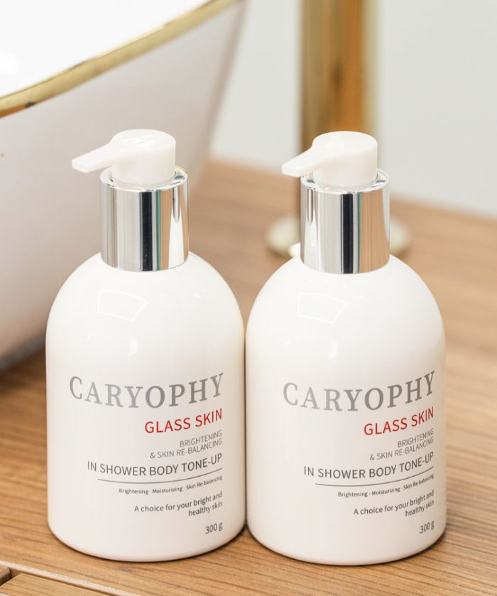 Kem Dưỡng Thể Trang Điểm Da Caryophy Shower Body Tone Up Cream 300g
