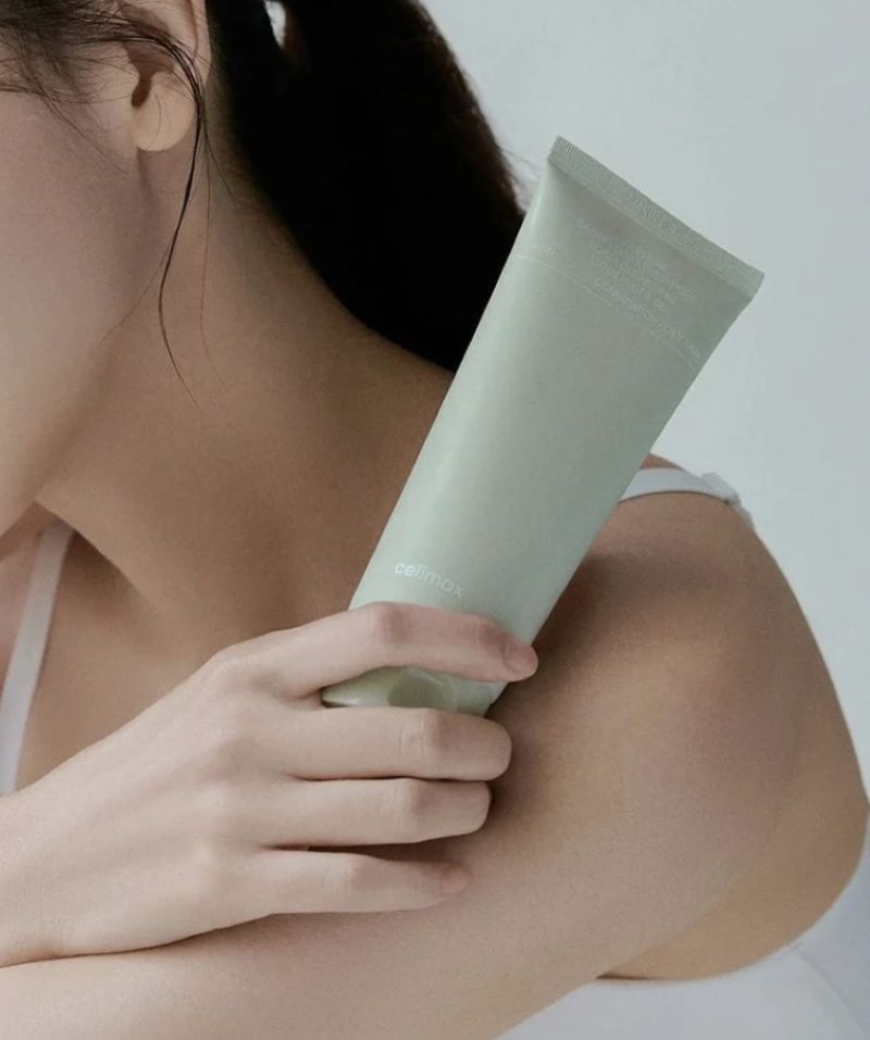 Sữa Rửa Mặt Celimax Baking Soda Deep Pore Ji Woo Foam Cleansing 150ml