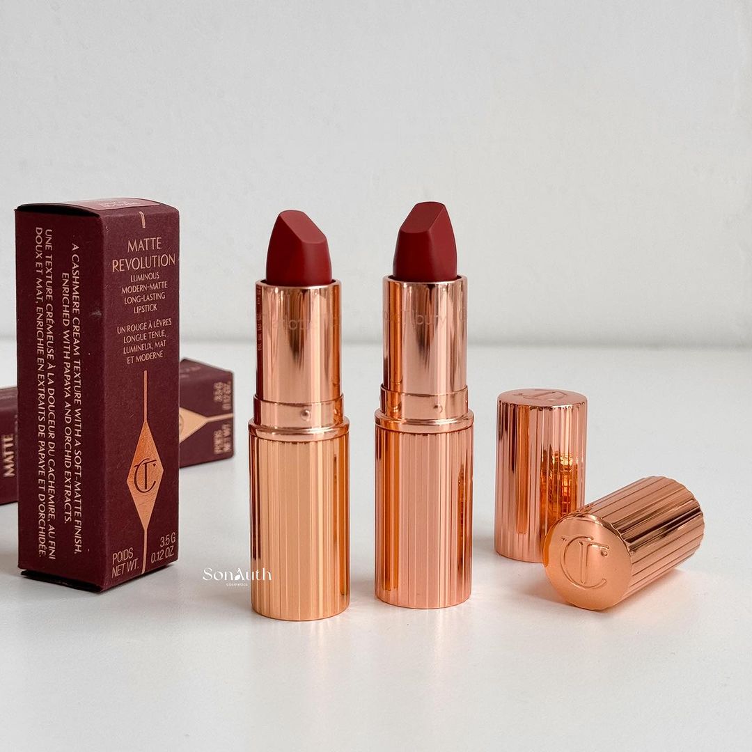 Son Thỏi Charlotte Tilbury Matte Revolution Lipstick