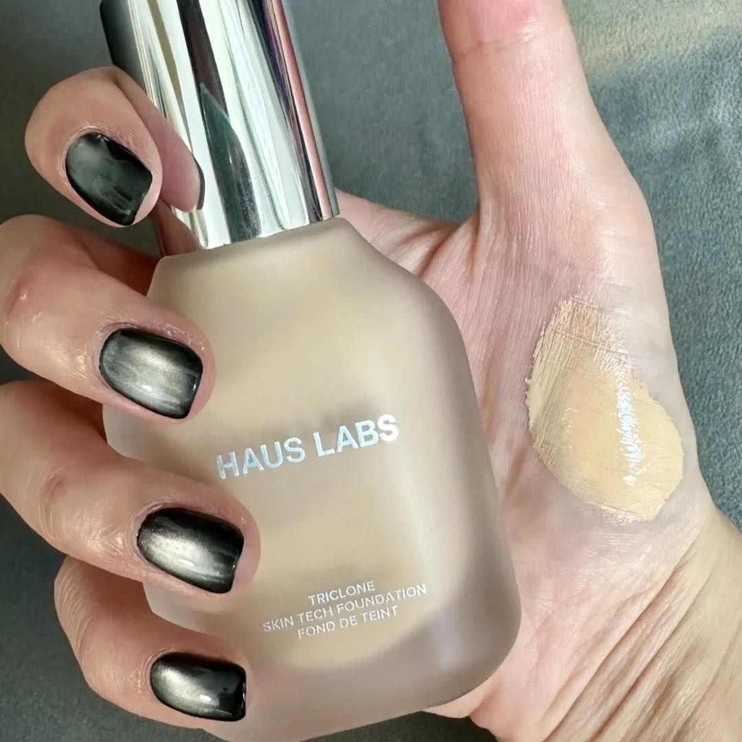 Kem Nền Haus Labs Triclone Skin Tech Foundation 30ml