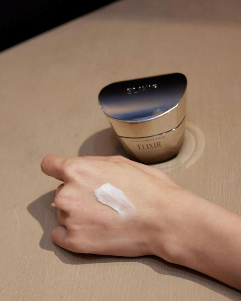 Kem Dưỡng Ngăn Ngừa Lão Hoá Elixir Total V Firming Cream 50g