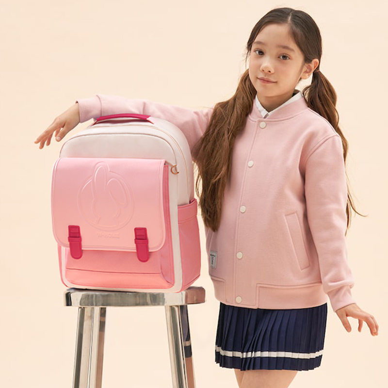 Balo học sinh tiểu học Worm's home balo cao cấp chống gù balo cho bé siêu nhẹ chống nước nhiều ngăn - KimChi Kids