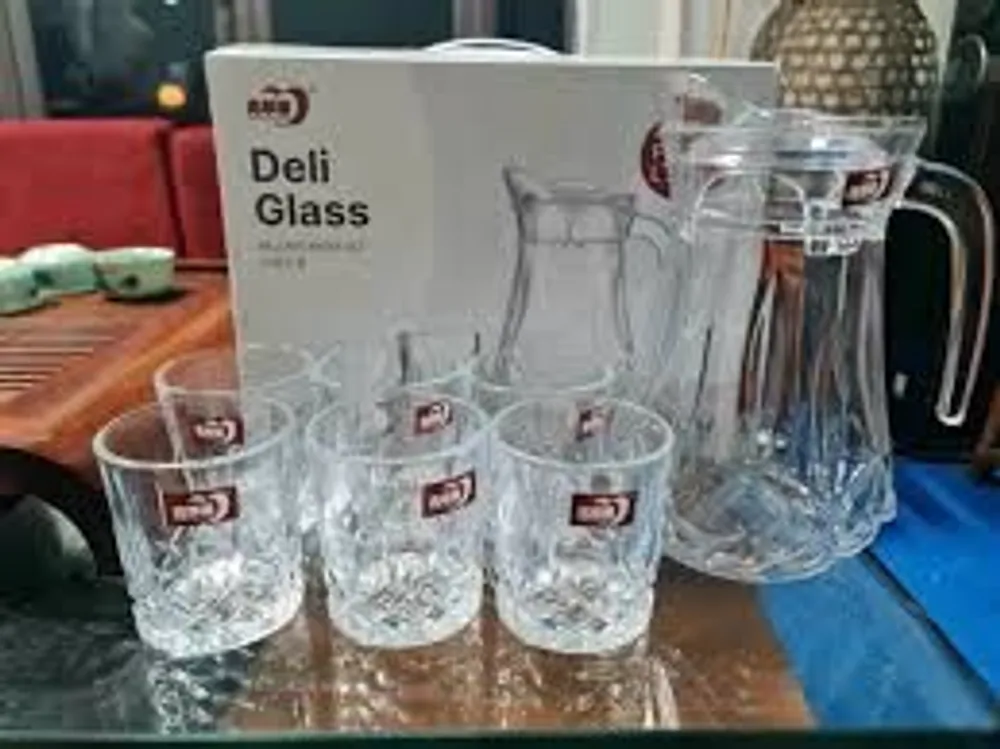 Bộ bình + 6 cốc thủy tinh Deli