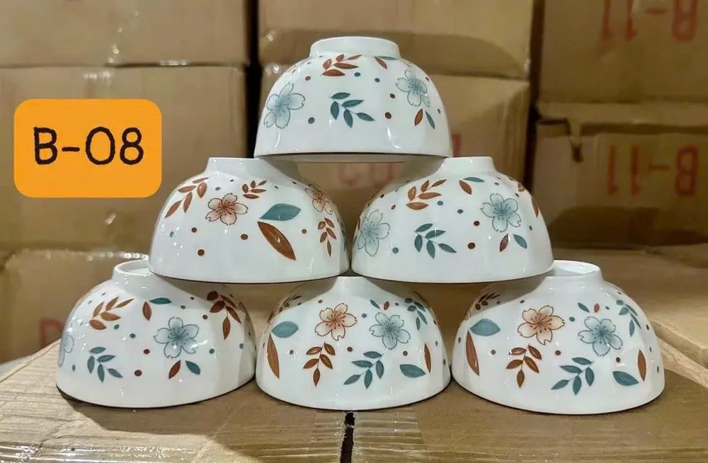 Bát cơm hoa văn hoạ tiết
