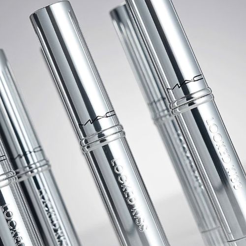 Son Thỏi MAC Locked Kiss 24h Lipstick Màu #56 REIN