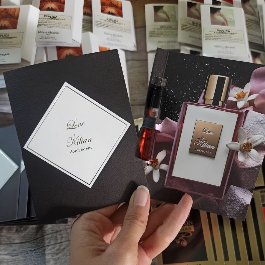 Vial Nước Hoa Kilian Love, Don't Be Shy EDP 1.5ml Ngọt Ngào & Quyến Rũ