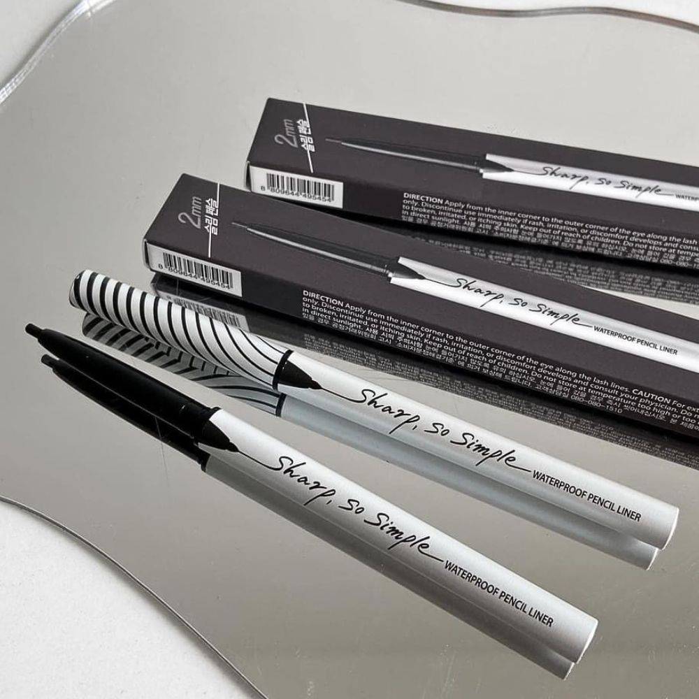 Chì Kẻ Mắt Clio Sharp, So Simple Waterproof Pencil Liner (Màu Đen), Siêu Mảnh, Siêu Lì