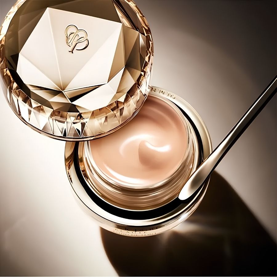 [Minisize] Kem Nền Clé de Peau Le Fond De Teint The Foundation #I10 Very Light Ivory 3ml – Cho Lớp Nền Sang Trọng, Căng Mịn Và Rạng Rỡ Tự Nhiên