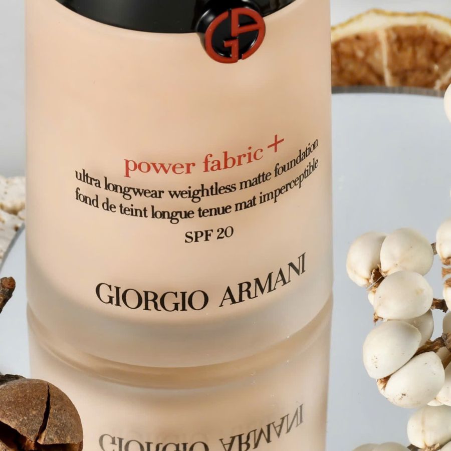Kem Nền Giorgio Armani Power Fabric+ Ultra Longwear 30ml Tone 3 Độ Che Phủ & Bền Màu 24H