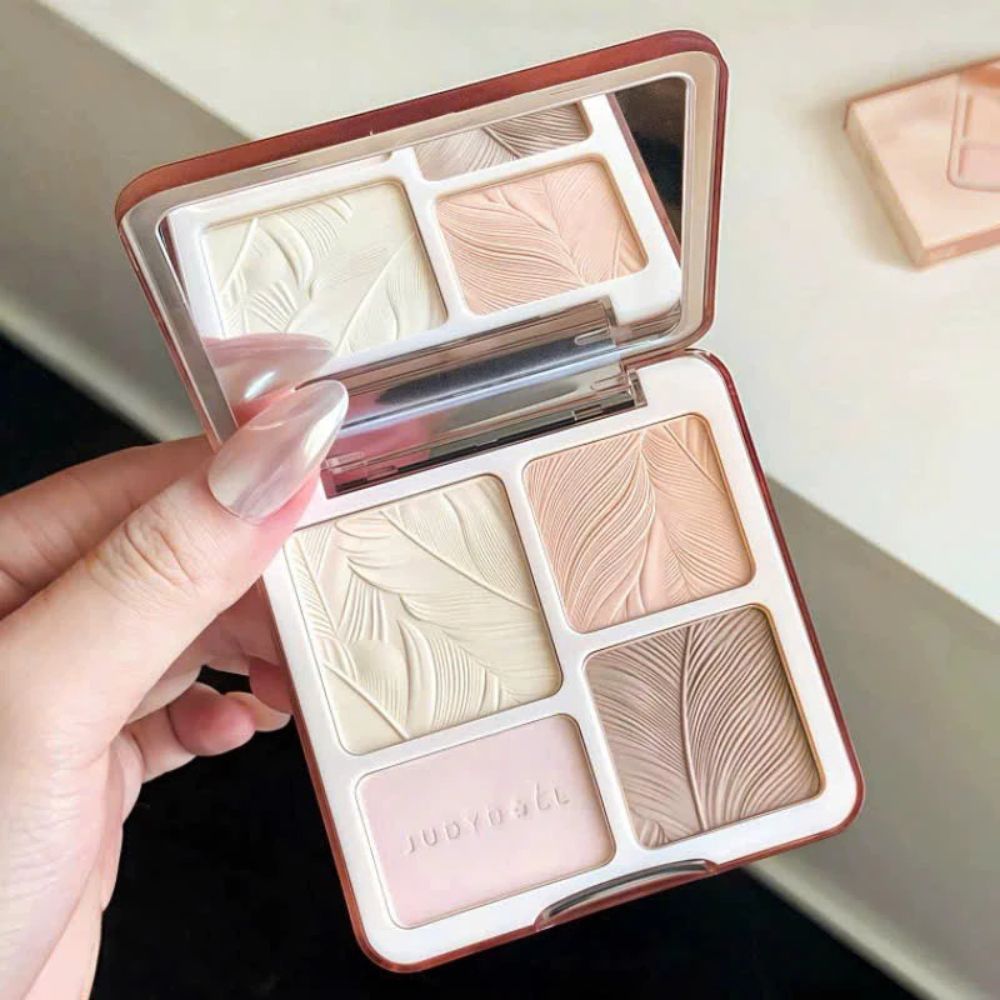 Phấn Tạo Khối 4 Ô Judydoll Highlight & Contour #05 Feather Glow