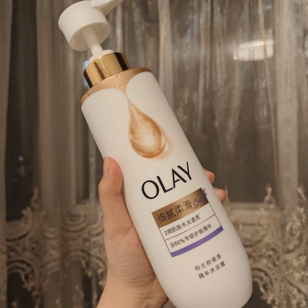 Combo Sữa Tắm OLAY  Fullsize 500ml Kèm Mini 80ml – Làm Sạch Dịu Nhẹ, Dưỡng Ẩm Mềm Mịn