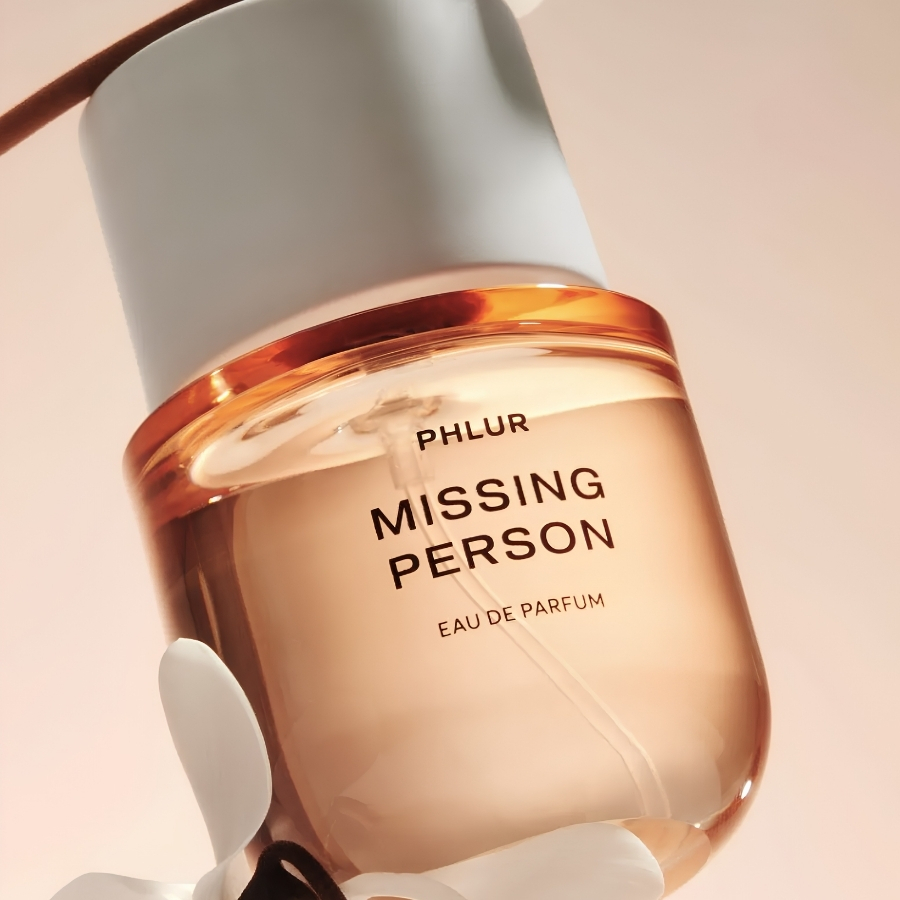Vial Nước Hoa Phlur Missing Person EDP 2ml – Hương Xạ Hương Gần Gũi, Ấm Áp