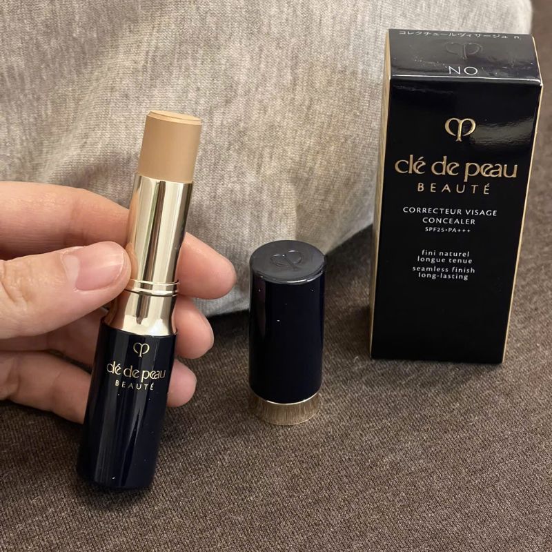 Kem Che Khuyết Điểm Dạng Thỏi Clé De Peau Beauté Concealer Sunscreen Tone 01 Ivory