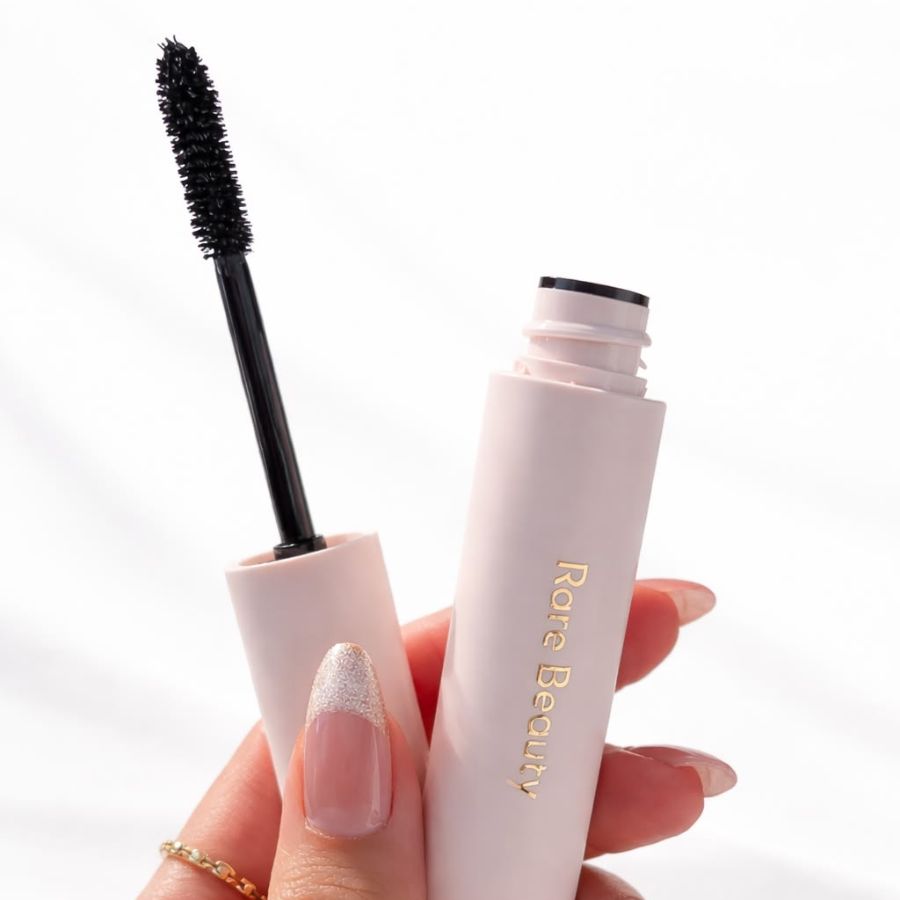 [Mini 3ml] Mascara Rare Beauty Perfect Strokes Universal Volumizing Hàng Mi Cong Vút Mọi Góc Nhìn