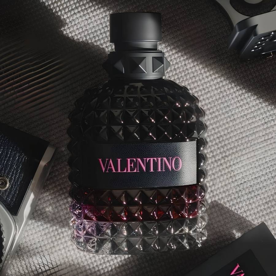 [Vial] Nước Hoa Valentino Uomo Born In Roma Intense EDP 1.2ml – Nam Tính, Lịch Lãm & Cuốn Hút