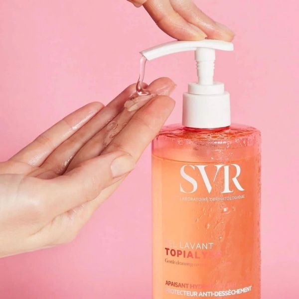 Sữa Rửa Mặt SVR Topialyse Hồng 400ml – Làm Sạch Dịu Nhẹ, Dưỡng Ẩm & Phục Hồi Hàng Rào Bảo Vệ Da