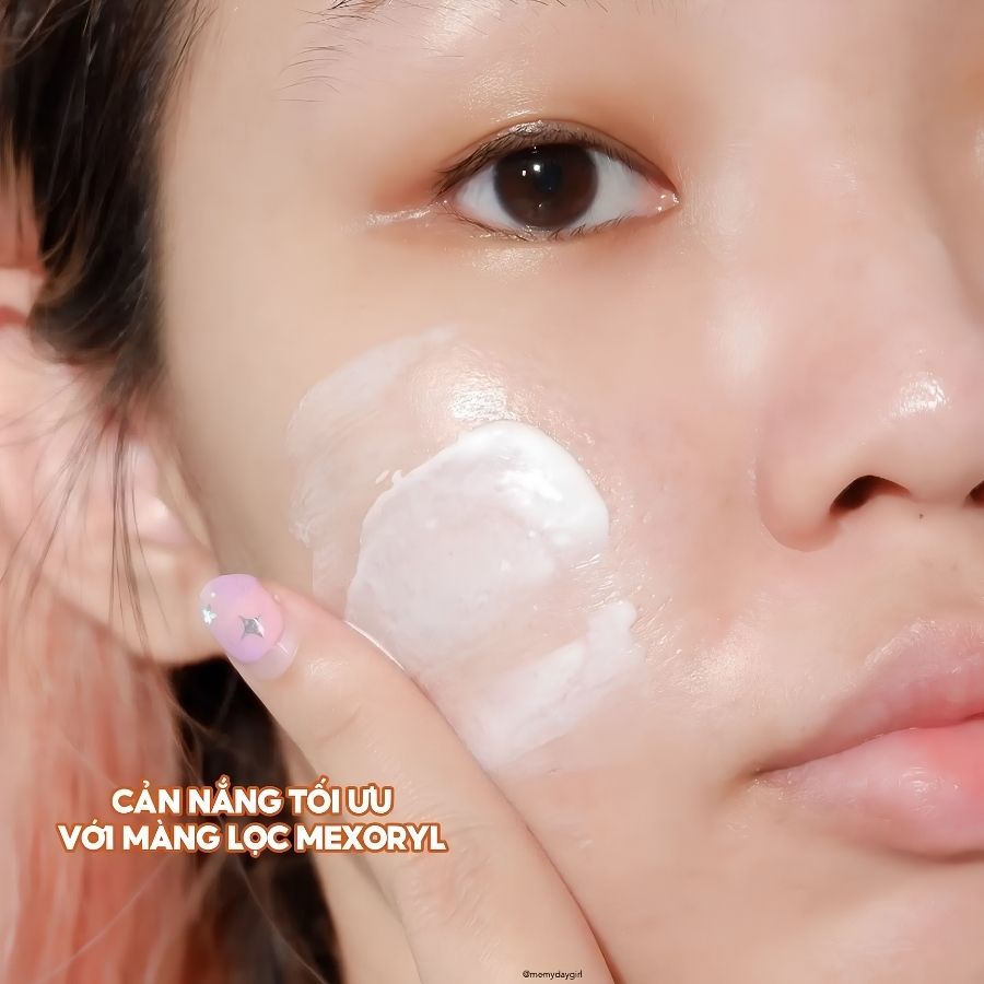 Kem Chống Nắng L'Oréal Paris X20 UV Defender Serum Invisible Fluid SPF50+ PA++++ 50ml – Chống Nắng Phổ Rộng, Mỏng Nhẹ Như Serum