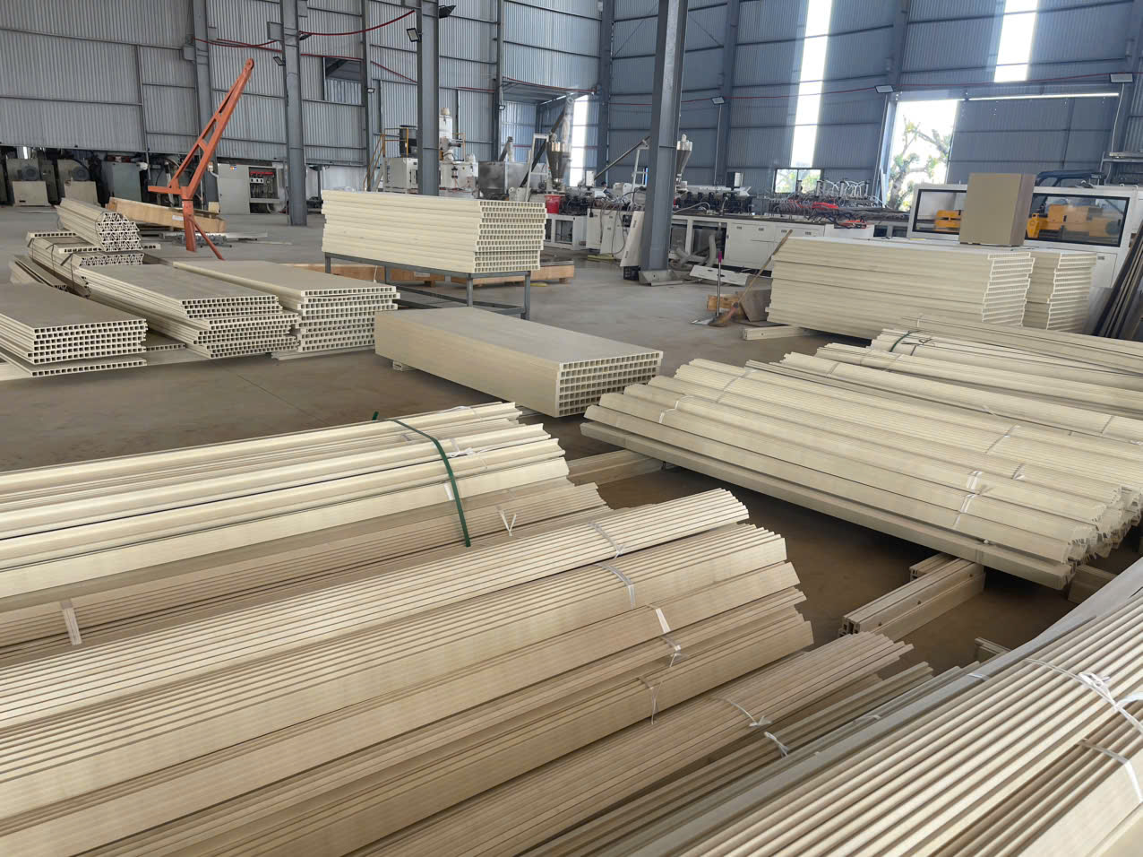 Liên hệ để hợp tác với chúng thôi