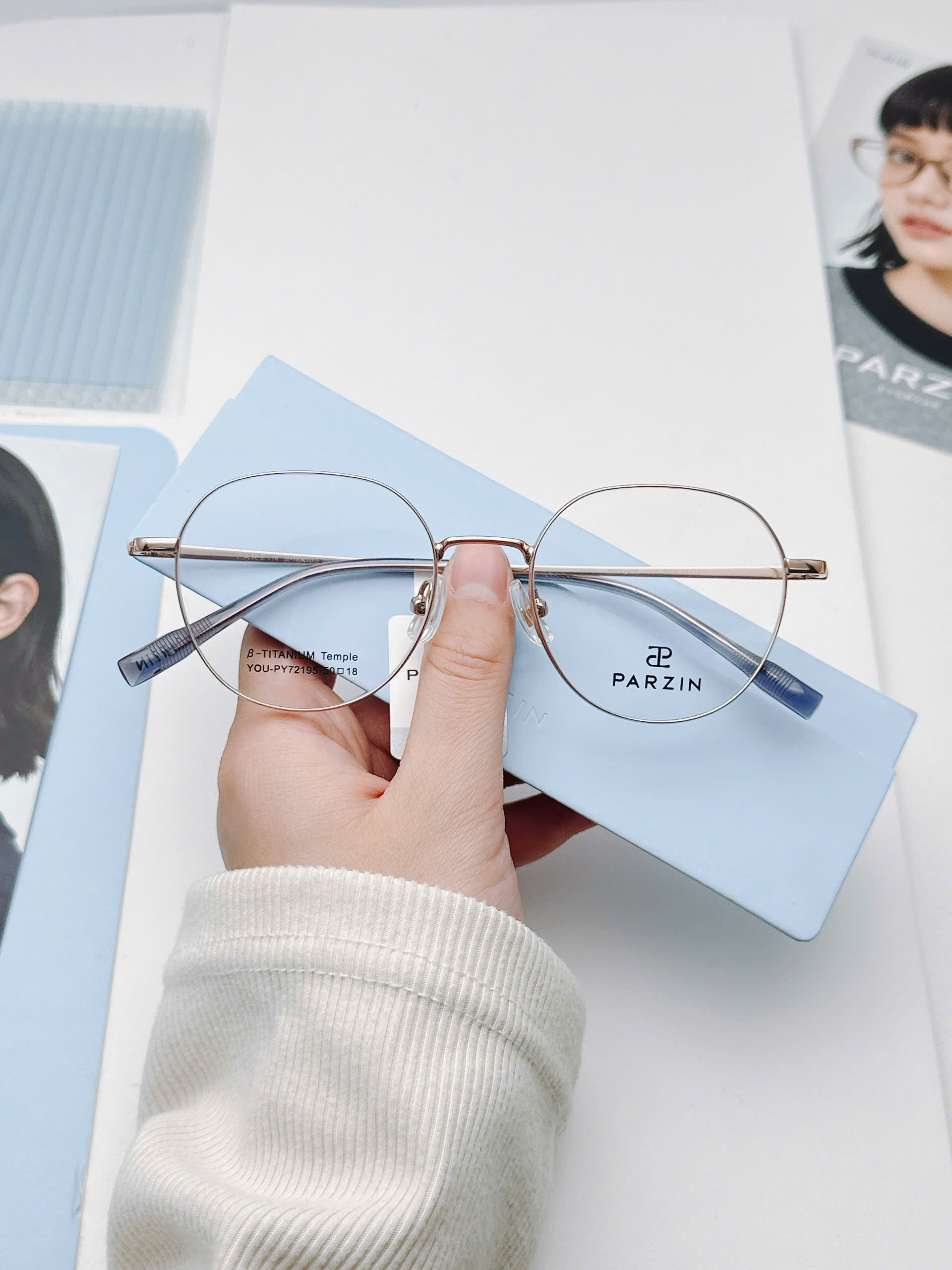 Gọng PARZIN PY72195 chính hãng