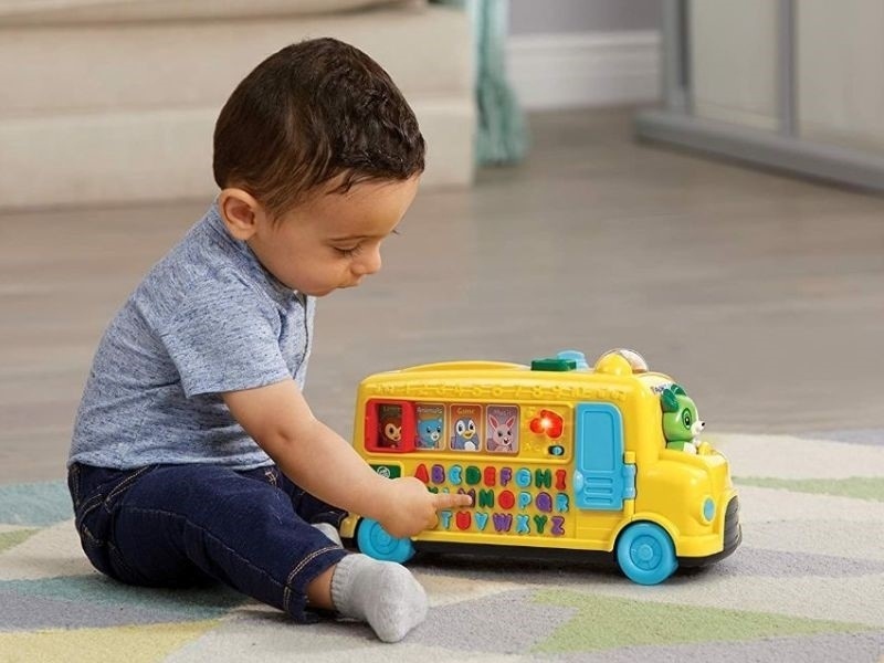 Đồ chơi trí tuệ sinh động, màu sắc giúp trẻ 1-2 tuổi kích thích tư duy