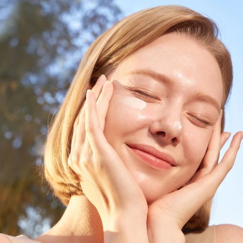 SERUM SUNNICORN MUSHROOM COLLAGEN PEPTIDES LIFTING CẢI THIỆN ĐỘ ĐÀN HỒI, LÀM SĂN CHẮC DA VÀ DƯỠNG ẨM, CHỐNG NẾP NHĂN 50ML
