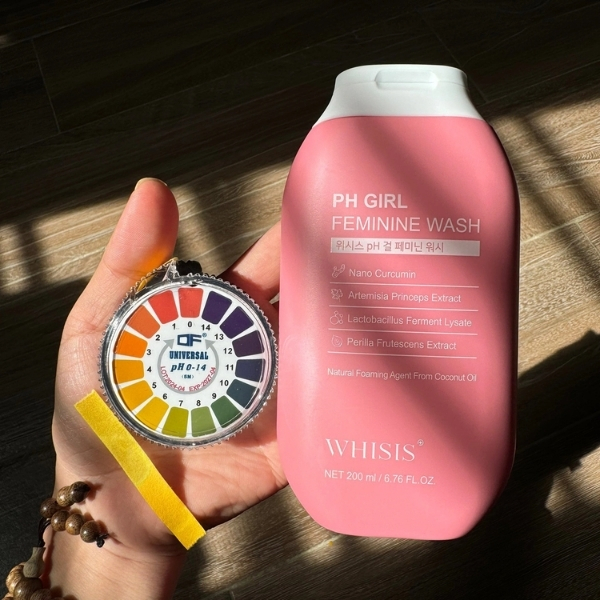 Dung Dịch Vệ Sinh Phụ Nữ X2 Nghệ Nano Whisis pH Girl Feminine Wash 200ml Làm Sạch, Khử Mùi, Dưỡng Ẩm, Giảm Viêm An Toàn