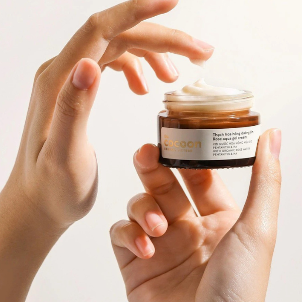 Thạch hoa hồng dưỡng ẩm Cocoon