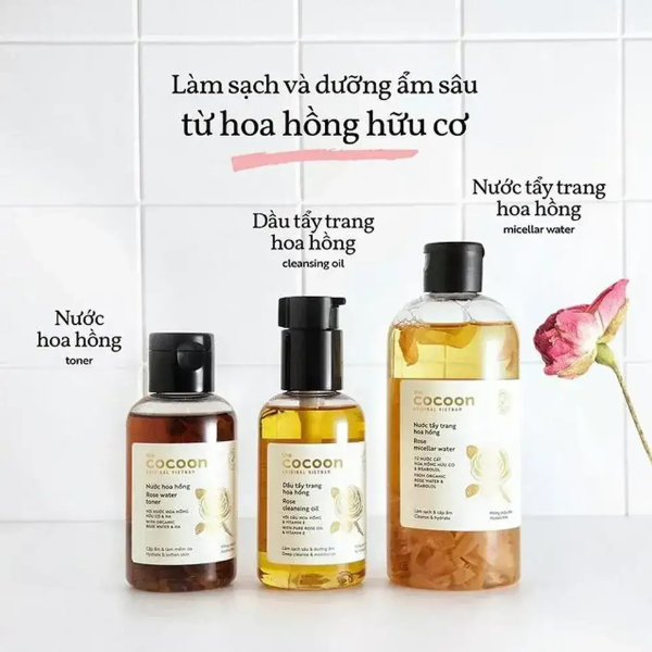 Dầu tẩy trang hoa hồng Cocoon